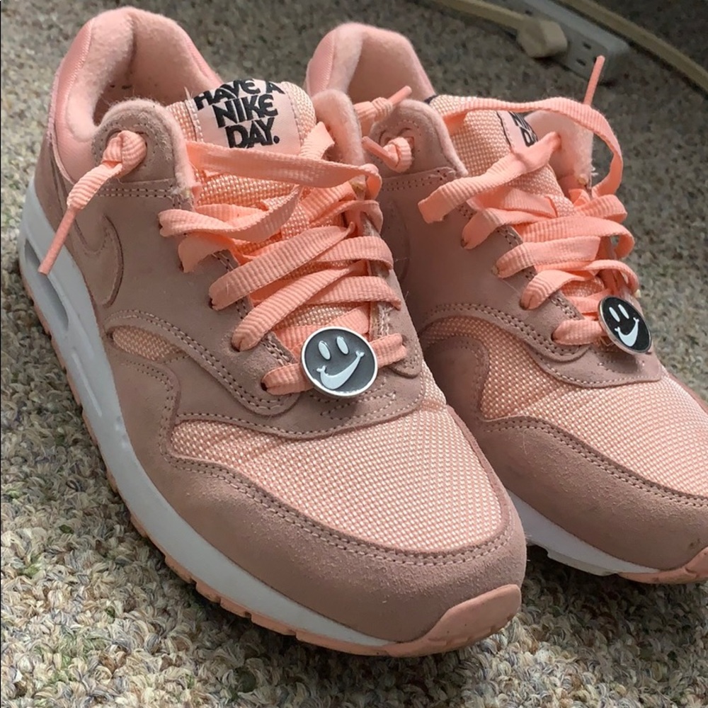 Pink Nike Airmax’s
